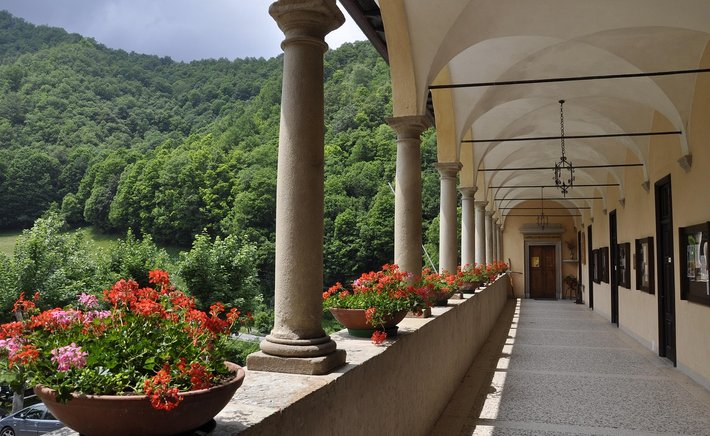 Highland Porch Concert Series Brings Music Back to the Bluffs